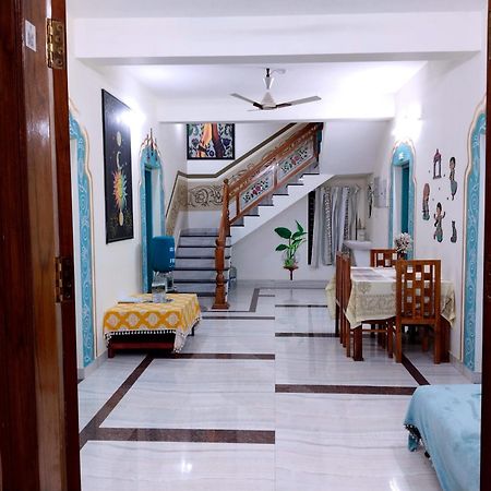 Hotel Gypsy Walker Varkala Esterno foto