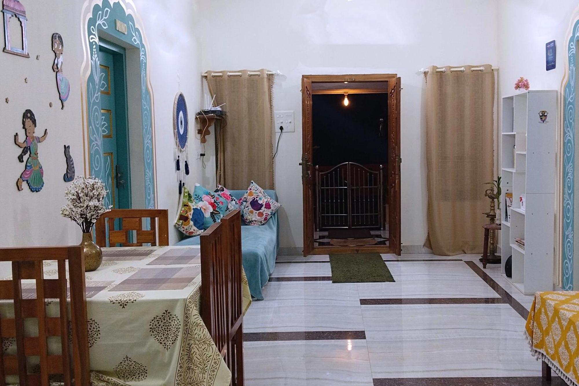 Hotel Gypsy Walker Varkala Esterno foto