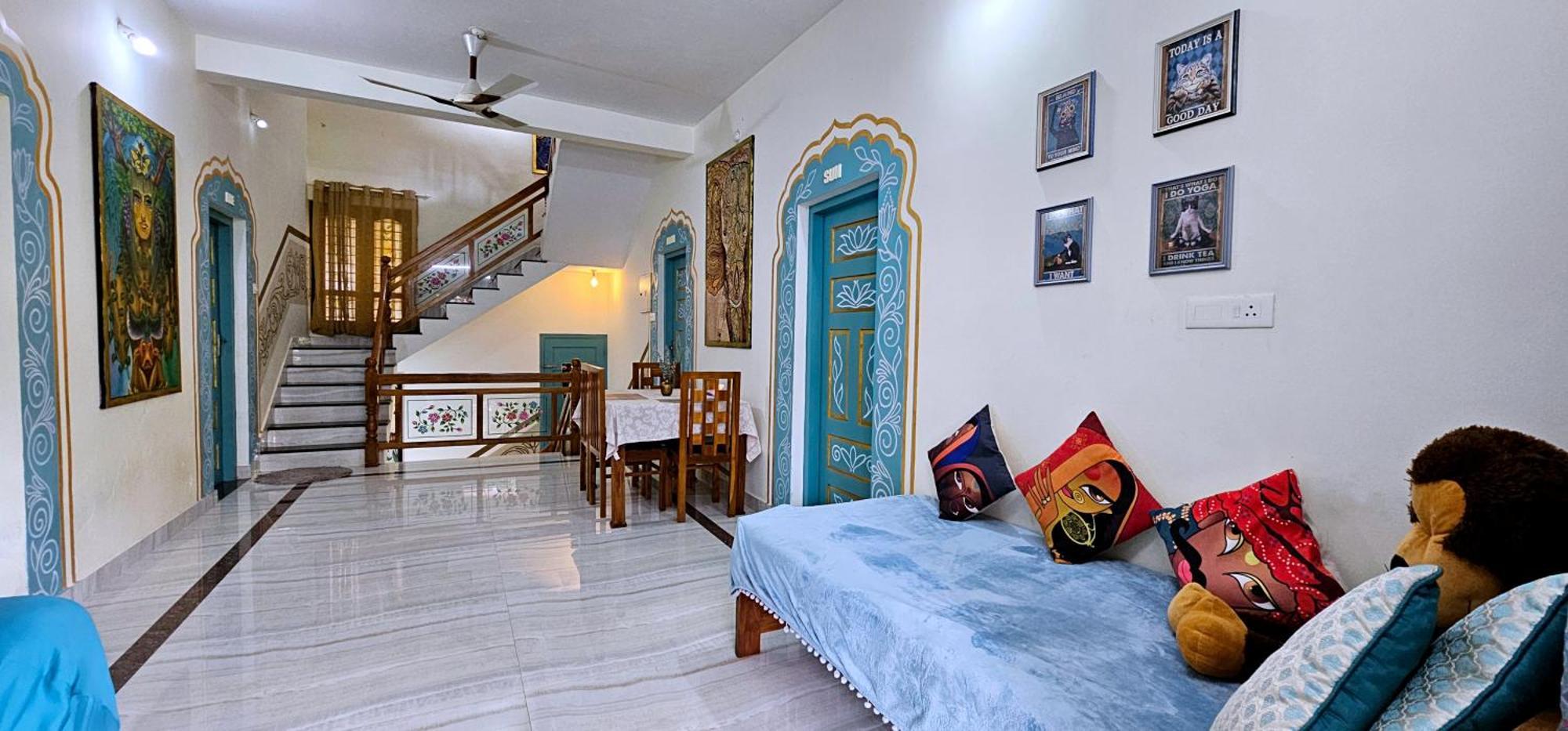Hotel Gypsy Walker Varkala Esterno foto